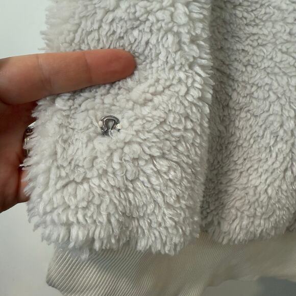 Lululemon Textured Fleece 1/2 Zip Pullover Sweatshirt Jacket Sherpa Cream 12 - Picture 8 of 9